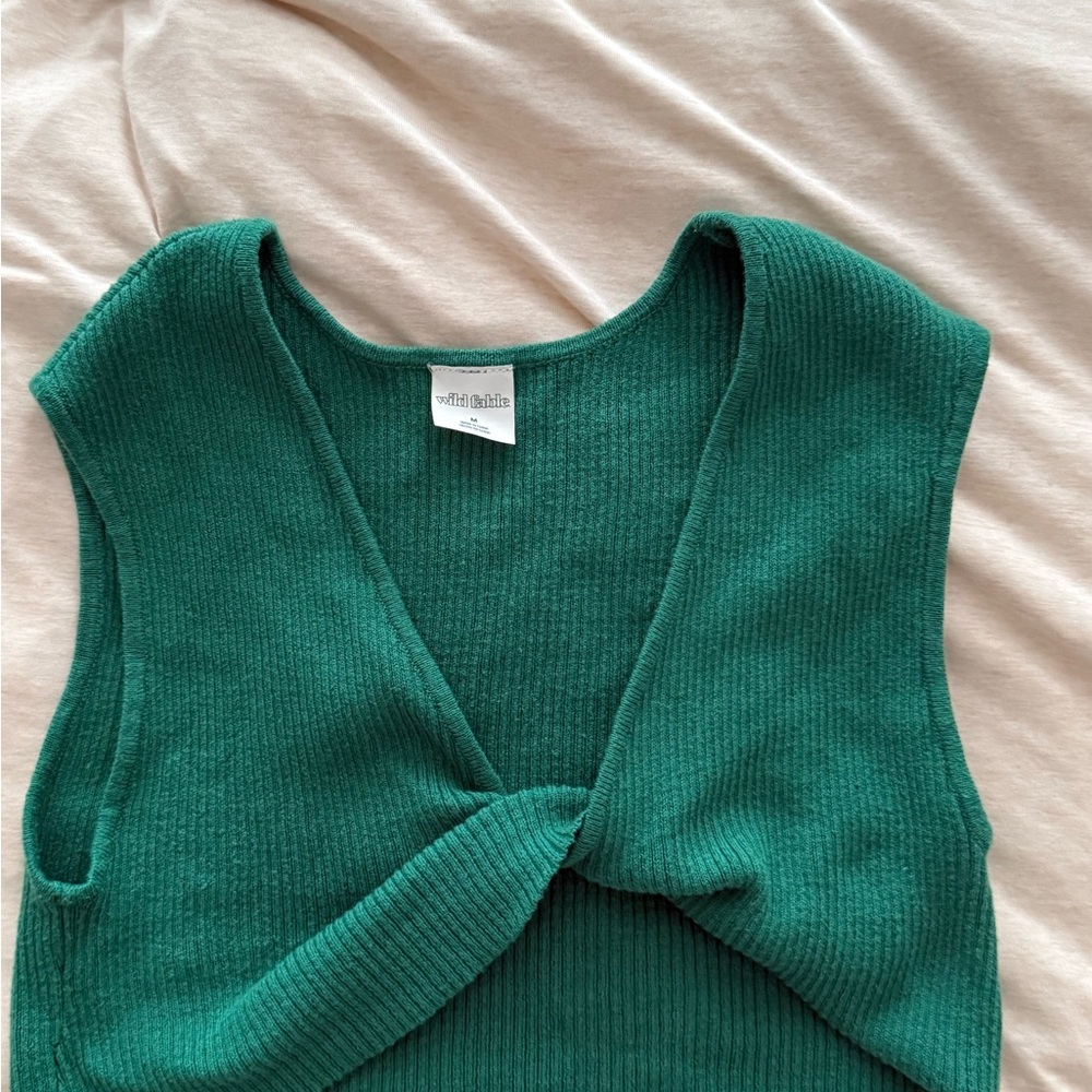 Green Ribbed Crop Top - Picture 2 of 3